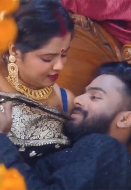 Biggest Indian Boobs Horny Bhabhi Fucked by all Boys at her wedding Night